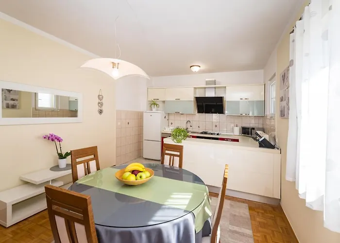 Visnja Apartment