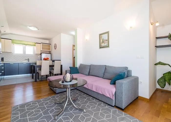 דירה Visnja זאדאר