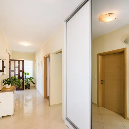 Apartment Visnja Zadar