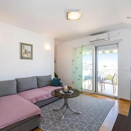 Visnja Daire Zadar