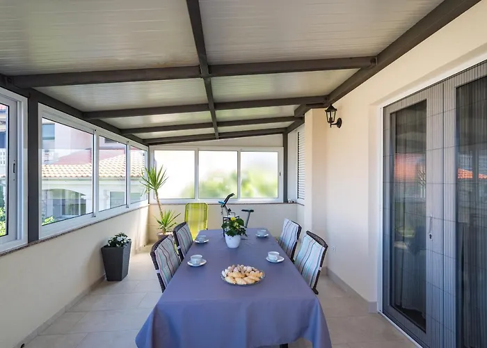 Apartment Visnja
